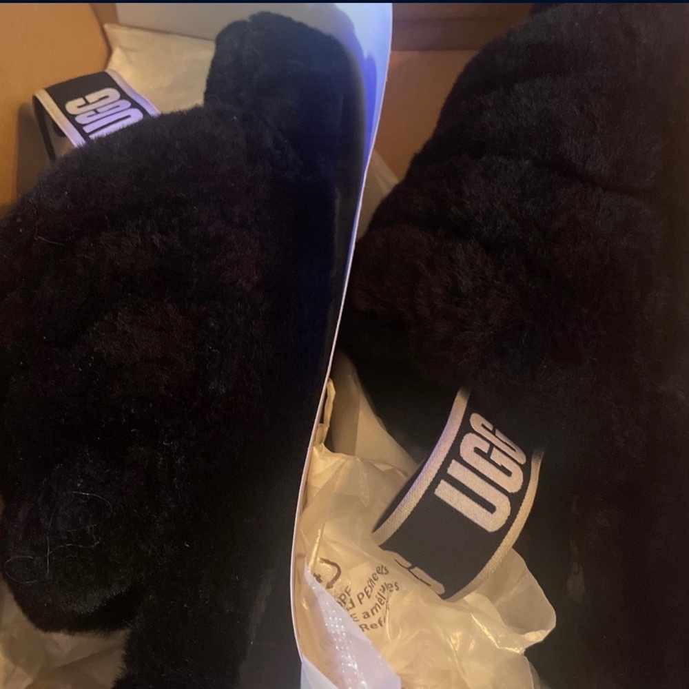 Ugg slides